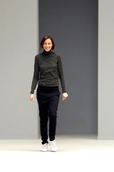 Look 35